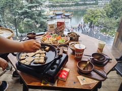 -包整·丝娃娃(甲秀楼景观店)