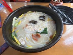 -桥香园过桥米线(国贸店)