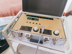 -神农灸道艾灸养生馆