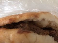 -老西关黄老太牛肉烧饼