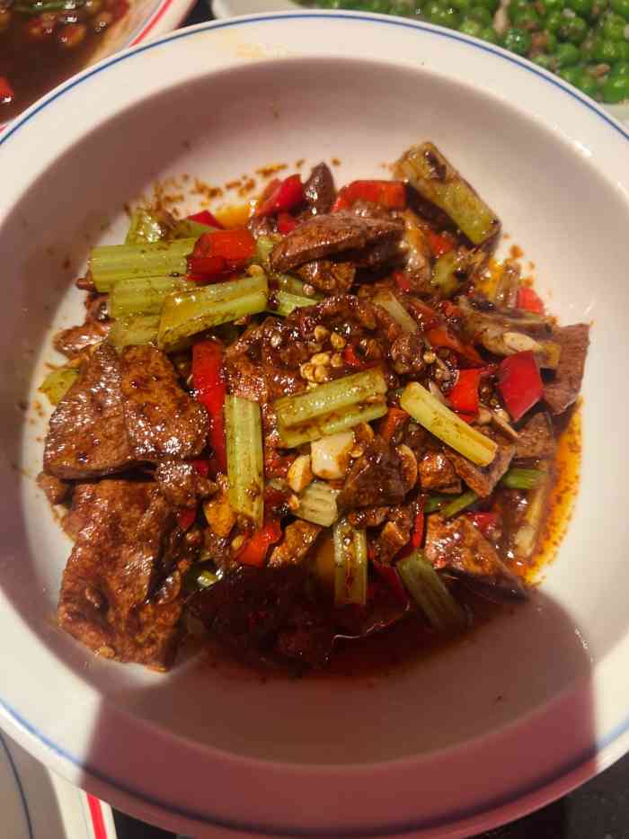 侯师傅热炒店(德思勤店)-"五一的时候去打的卡,没看到5元/位的自助.