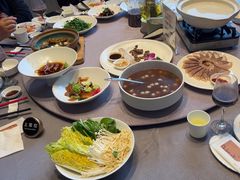 -翠山·映月湖景餐厅(映月湖公园店)