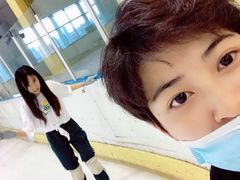 -冠军冰场CHAMPION RINK(百联又一城店)