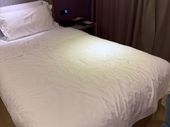-麗枫酒店(深圳机场福永地铁站店)