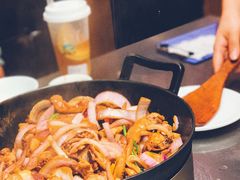 -胡须佬鸡煲四季火锅店(石厦西村直营店)