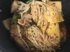干拌麻辣串串香-三生小馆(亭知路店)