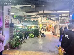-花鸟鱼虫鲜花绿植市场(玉泉路店)