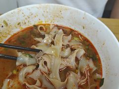 -陇上全荟兰州传统牛肉面(延吉路店)