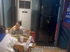 -云晓光头烧烤吧(川沙绿地店)