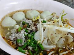 -榮泰米粉湯(Left Shop)