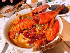 沸腾油泼波龙-十面欢腾·海鲜面·台式Bistro(长乐路店)