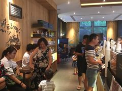 -星巴克(汾阳路店)
