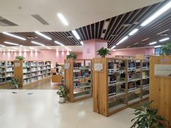 -厦门市图书馆(集美新城馆区)