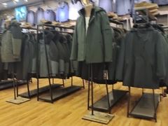 -肃宁华斯国际裘皮城