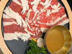 -轻烧烤肉(光谷步行街店)