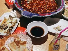 -何师傅美蛙鱼头(汉街店)