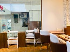 -Line 咖啡(石厦花园店)