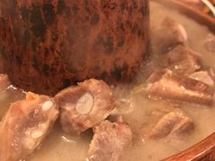 丽江腊排骨铜锅-云里小坐·小院里·团建·宴请·下午茶(三圣乡店)