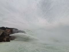 -黄河小浪底水利枢纽风景区