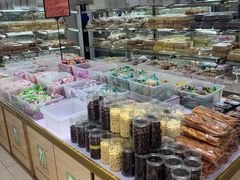 面包甜点陈列柜-幸福蛋糕坊(金顶街店)