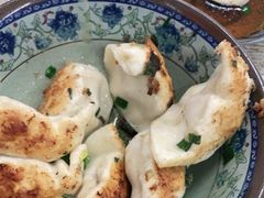 -无名氏宵夜小摊(祝家三姐妹馄饨店)