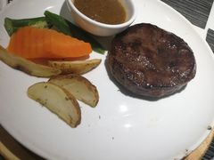 -斗牛士牛排餐厅(嘉里汇店)