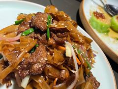-粤凤佬