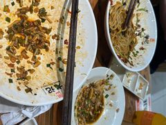 -湘人龙记老长沙米粉(鸟巢店)