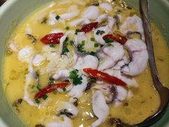 酸菜鱼-新白鹿餐厅(金鹰新街口店)