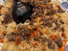 手抓饭-新疆伊宁远征餐厅