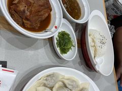 卤肉饭-喜家德虾仁水饺(华强天虹店)