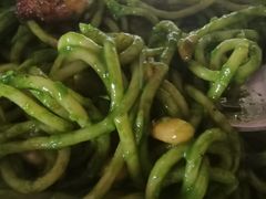 鸡肉松仁菠菜汁意面-西堤牛排(龙德广场店)