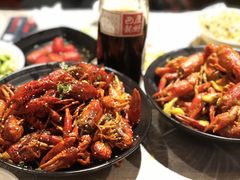 -巴厘龙虾·榜首油焖大虾(音乐学院·沿江酒馆店)