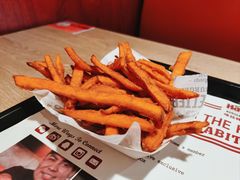 -The Habit Burger Grill 哈比特汉堡(复兴soho店)