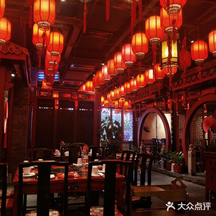 依旧对这个城市无比的喜爱，因为真的留得住人！