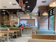 大堂-嘉和一品粥(马家堡店)