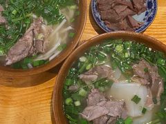 -遵义虾子卢四羊肉粉(大沽路店)