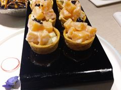 三文鱼色拉-尚一汤·粤菜海鲜(环球港店)