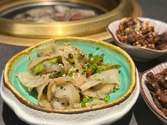 -铭牛烧肉·和牛海鲜自助(高新月牙湖店)
