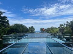 -亚龙湾喜来登·美景台大堂吧