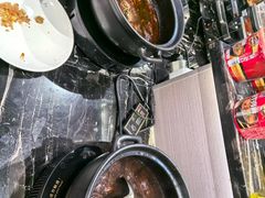 -来龍儿鲜切牛肉自助老火锅