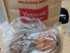 -山崎面包(静安久光店)