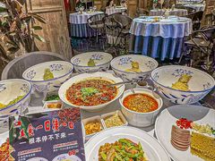 -小河盐帮·私家菜·烤鸭(三元桥·霄云路店)