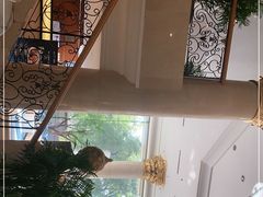 靠窗位-卡本妮法餐厅·北京和平宾馆