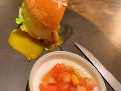 -HIGH FIVE哈福手工汉堡(桂林路店)