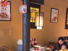 -小凤庭·地道湖北菜武昌鱼·藕汤(38年黄鹤楼店)