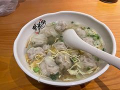 -珊珊小笼馆(仙霞路店)