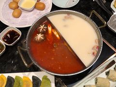番茄牛膝骨猪肚鸡锅-捞王猪肚鸡火锅(昆山店)