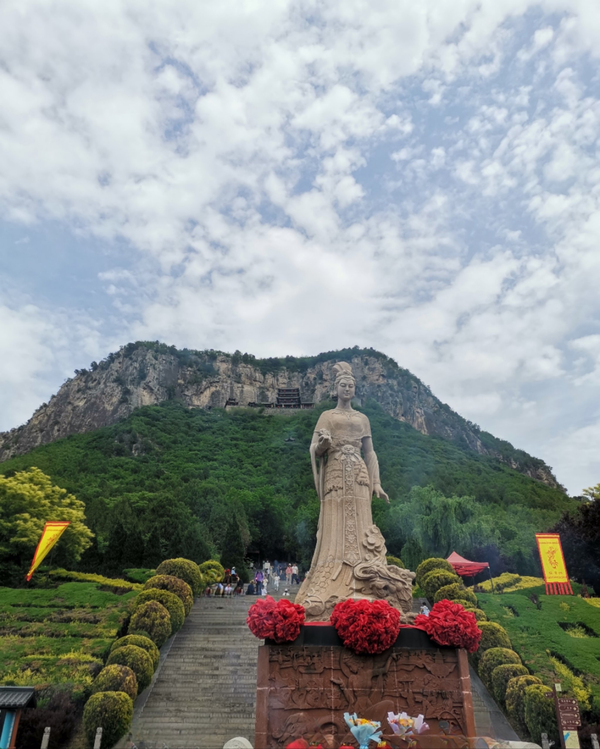 畅游娲皇宫,门票70元一人,景交车往返2