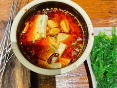 冒豆腐-串大叔炭火烤串·鸡西大冷面刀削面(总店)